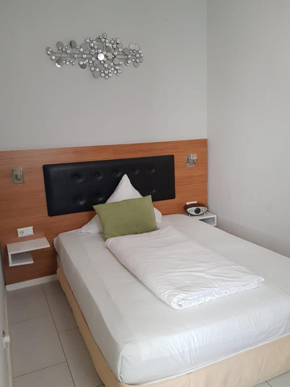 Hotel Drei Kronen Дортмунд Екстериор снимка
